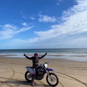 Meet your Posher, Casey